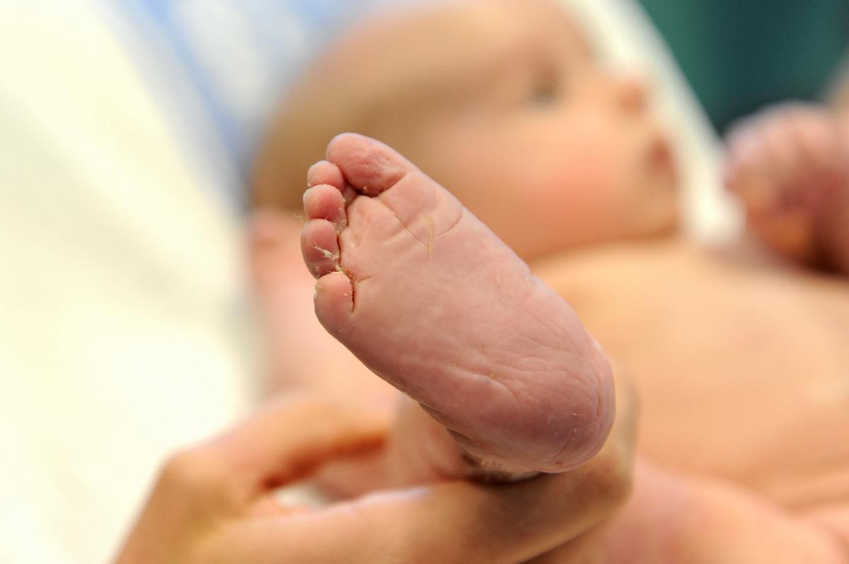 Close up of a baby foot