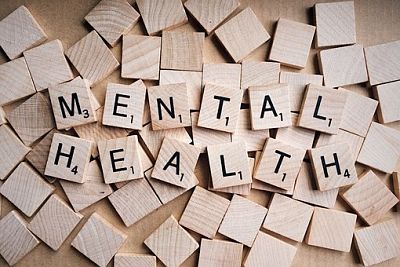 Photo of jigsaw spelling mental health